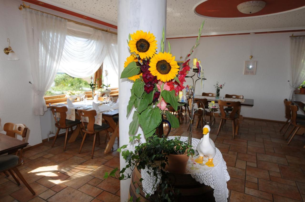 Landhaus Waldfrieden Hotel Tengen Exterior photo